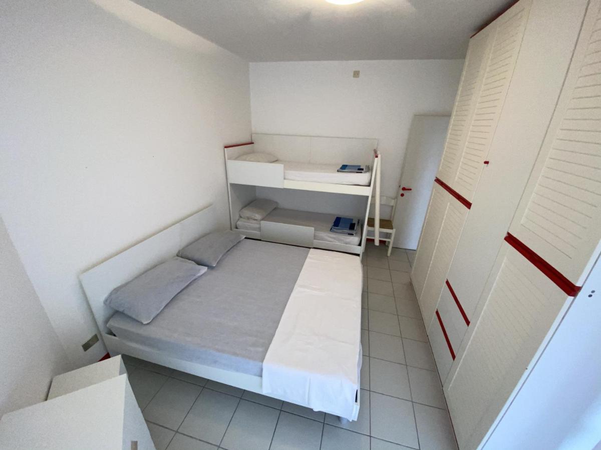 Residence Cristallo - Sabbiadoro Lignano Sabbiadoro Kültér fotó