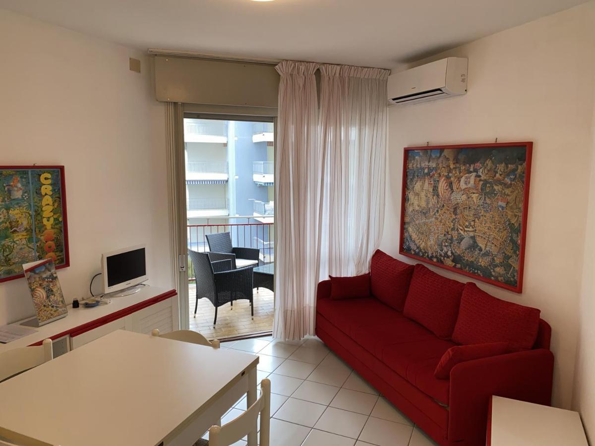 Residence Cristallo - Sabbiadoro Lignano Sabbiadoro Kültér fotó